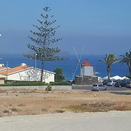 Casa Miradouro Do Moinho Порту-Санту